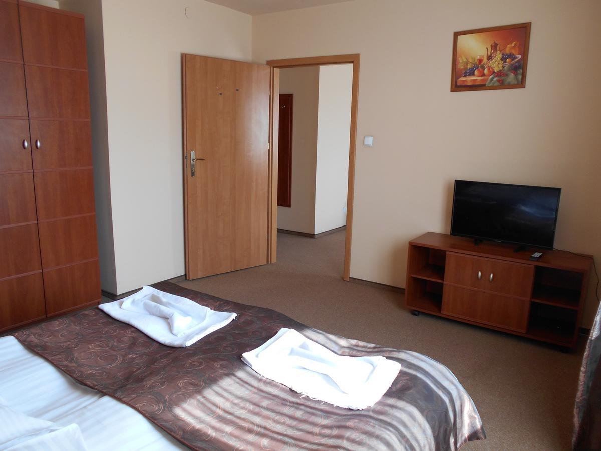 Hotel Astor Radom Kültér fotó