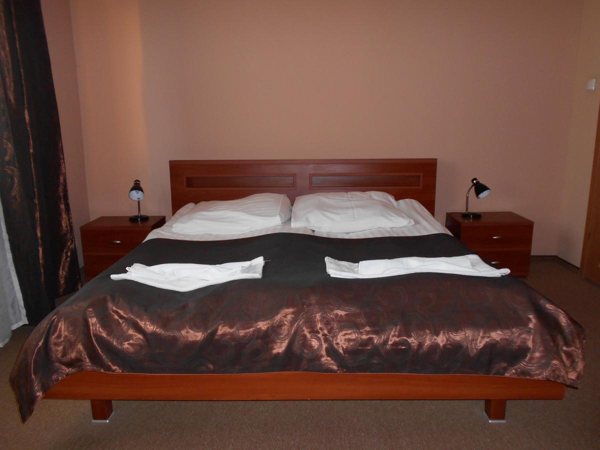 Hotel Astor Radom Kültér fotó