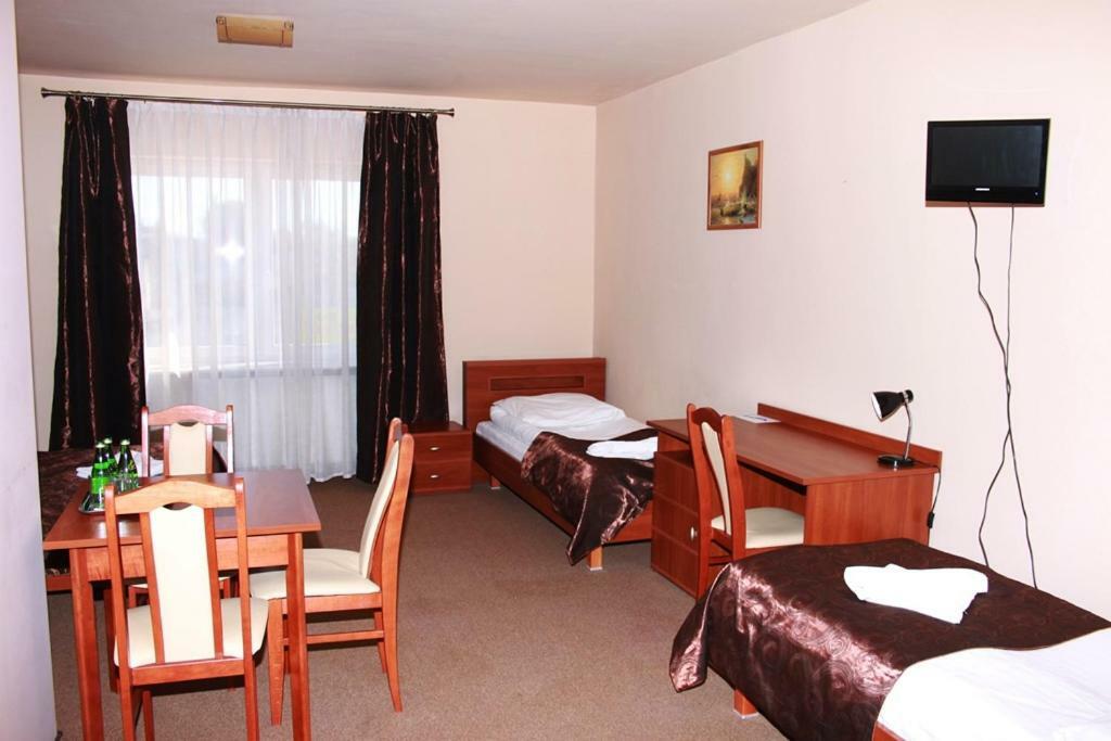 Hotel Astor Radom Kültér fotó